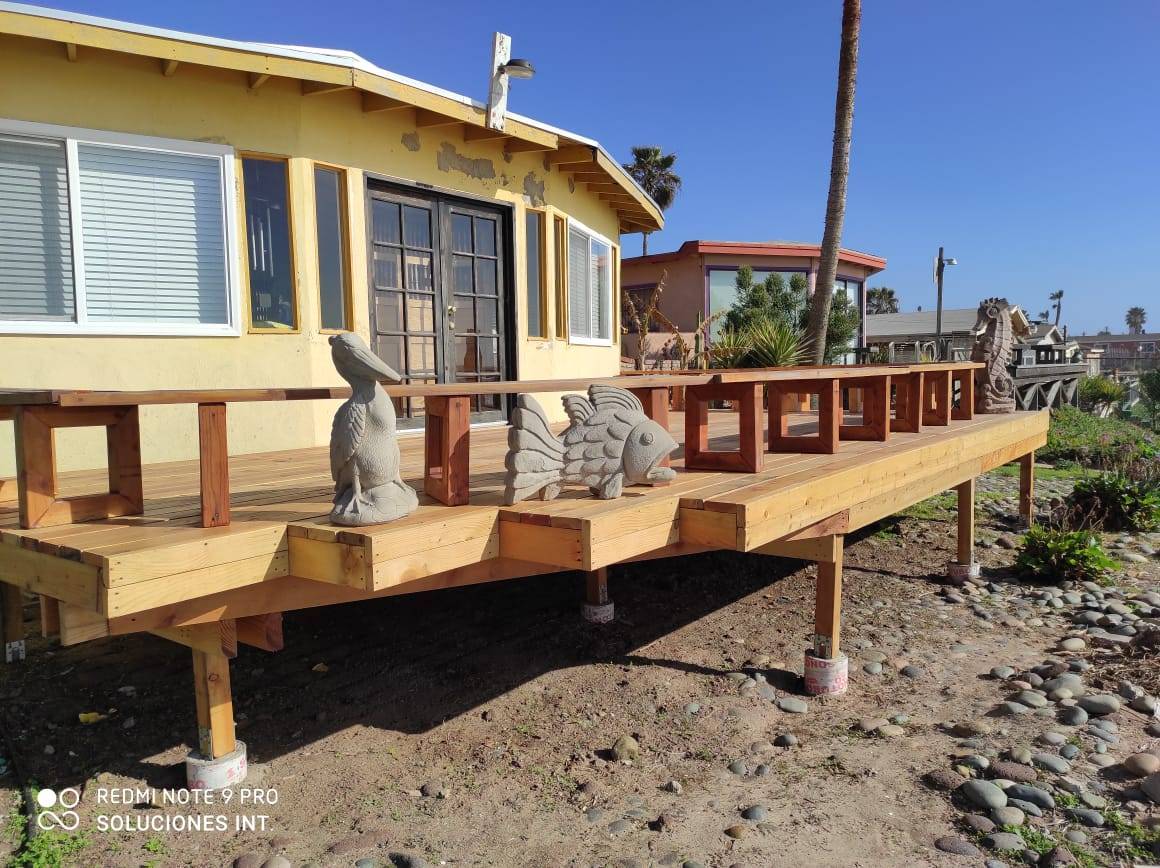 Deck construction