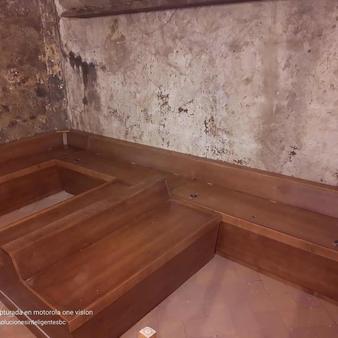 Wooden furniture construction